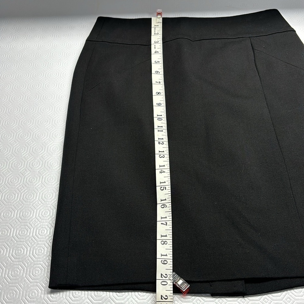 Banana Republic Pencil Skirt Size 0 Colour Black NWT - Picture 11 of 11